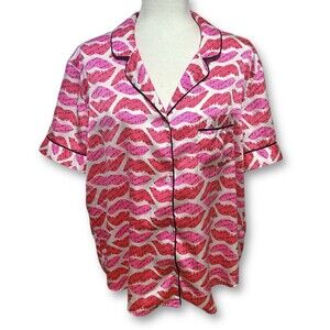 Victorias Secret Y2K Satin Pajama Top Kiss Lips Script Size Large Valentines